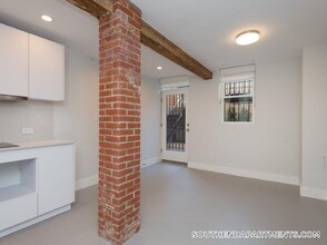 461 Massachusetts Ave in Boston, MA - Building Photo - Building Photo
