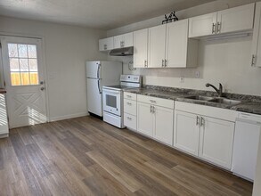 84 W Main St in Grantsville, UT - Building Photo - Building Photo