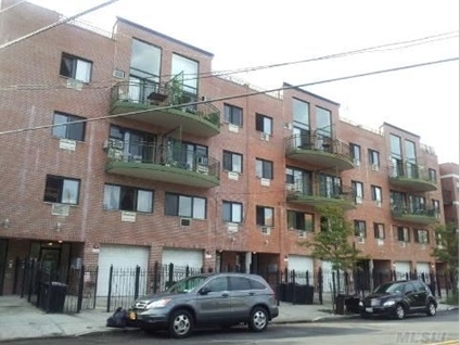 85-07A 57th Ave in Elmhurst, NY - Building Photo