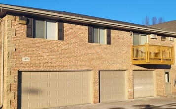 Redstone Trails in Green Bay, WI - Foto de edificio - Building Photo
