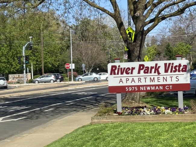 River Park Vista Apartments