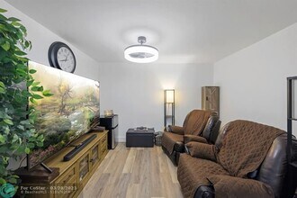 2626 Garfield St in Hollywood, FL - Building Photo - Building Photo