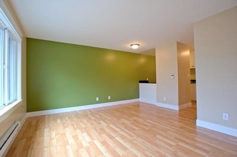 3435 in Seattle, WA - Building Photo - Interior Photo