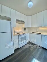 6220 Gloria Dr in Sacramento, CA - Building Photo - Building Photo