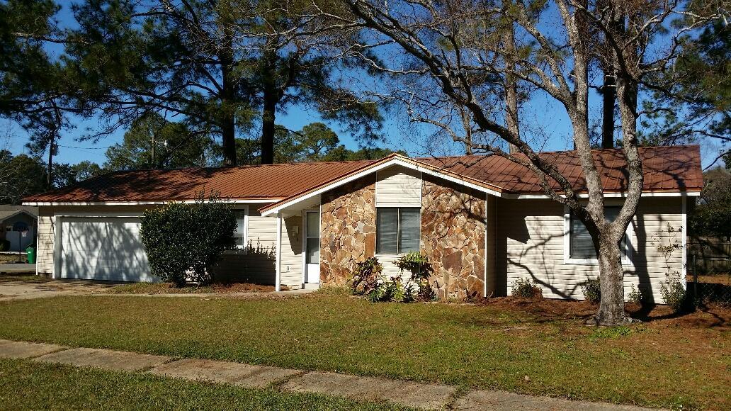 841 Meadow Ln in Fort Walton Beach, FL - Building Photo