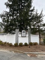 134 Tyson Commons Ln, Unit 134 in Braintree, MA - Building Photo