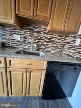 7600 Savannah St-Unit -103 in Falls Church, VA - Building Photo - Building Photo