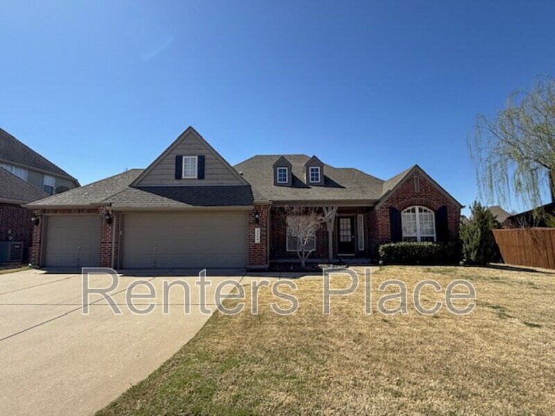 3004 S Tamarack Ave in Broken Arrow, OK - Building Photo