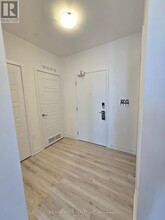 375-375 Sea Ray Ave in Innisfil, ON - Building Photo - Building Photo