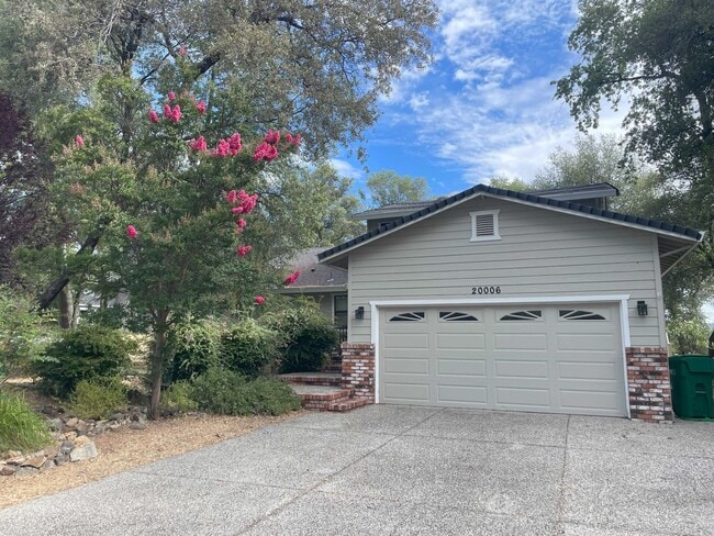 property at 20006 Echo Blue Dr