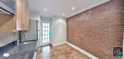 East 23rd Street in New York, NY - Foto de edificio - Building Photo