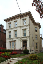 1018 S 3rd St in Louisville, KY - Building Photo - Building Photo