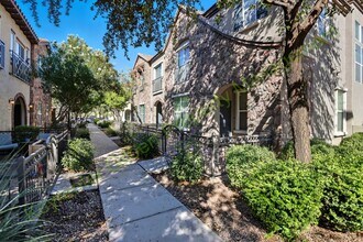 4761 E Portola Valley Dr in Gilbert, AZ - Building Photo - Building Photo