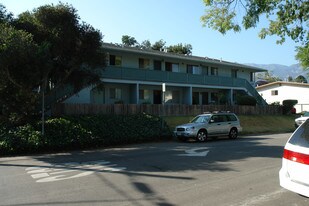 W Padre St in Santa Barbara, CA - Building Photo