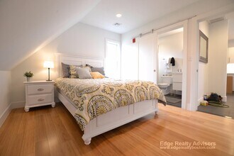 60 Hooker St, Unit 3 in Boston, MA - Building Photo - Building Photo