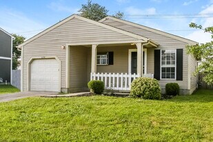 6204 Greenhaven Ave in Galloway, OH - Building Photo
