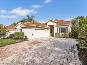 3200 Sundance Cir in Naples, FL - Building Photo - Building Photo