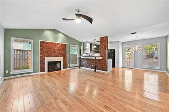5304 China Berry Rd in Austin, TX - Building Photo - Building Photo