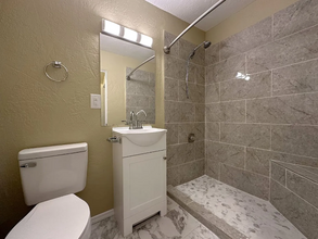 1223 S J St-Unit -Unit 2 in Tacoma, WA - Building Photo - Building Photo