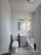 10855 S Vernon Ave in Chicago, IL - Building Photo - Building Photo