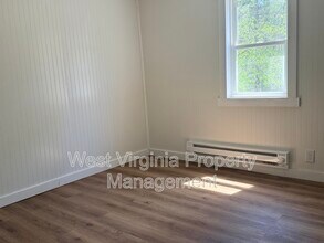 110 Peck Ct in Beckley, WV - Building Photo - Building Photo