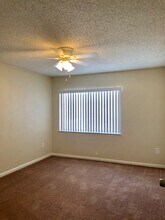 12322 Fox Hound Ct in Orlando, FL - Building Photo - Building Photo