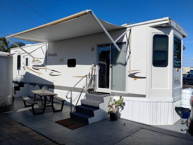 property at 7950 FL-78