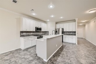 2349 Parda Alpina Ln in Fort Worth, TX - Building Photo - Building Photo