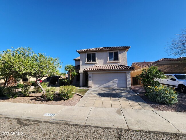 6326 W Buckskin Trail in Phoenix, AZ - Building Photo - Building Photo