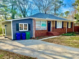 3213 Beech Dr in Decatur, GA - Building Photo