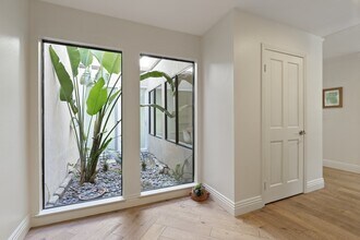 6146 Shadycreek Dr in Agoura Hills, CA - Building Photo - Building Photo