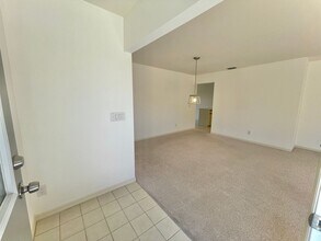 601 Centre Ct SW in Vero Beach, FL - Building Photo - Building Photo