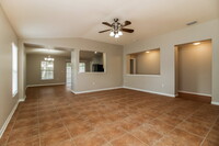 10622 Boyette Creek Blvd in Riverview, FL - Building Photo - Building Photo