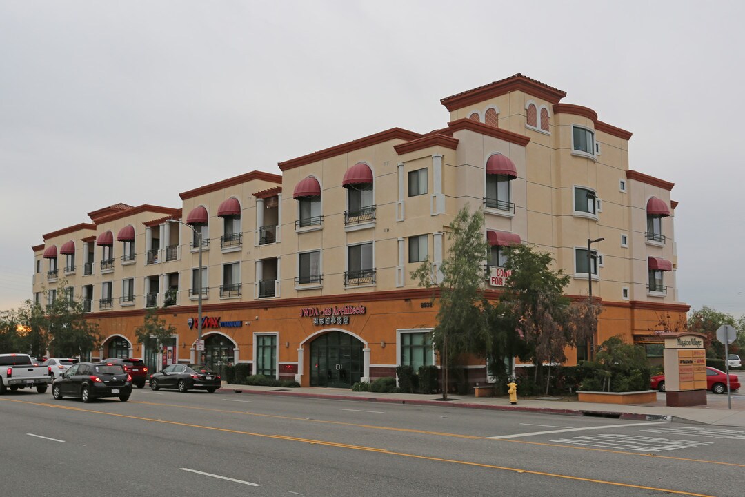 B in Rosemead, CA - Building Photo