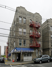 5616 Hudson Ave in West New York, NJ - Building Photo - Building Photo