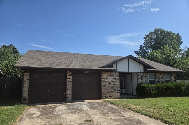 property at 663 W Perry Dr