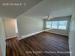 6658 5th Ave N in St. Petersburg, FL - Building Photo - Building Photo