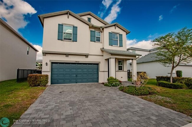 1903 Vernon St in Lake Worth Beach, FL - Building Photo - Building Photo