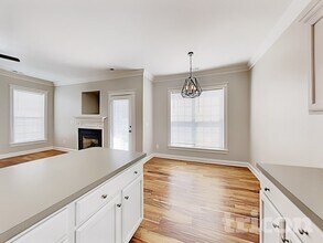 9724 Grier Springs Ln in Charlotte, NC - Foto de edificio - Building Photo