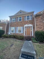 6928 Steeplechase Dr NW in Huntsville, AL - Building Photo
