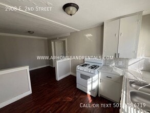 2908 E 2nd St in North Little Rock, AR - Building Photo - Building Photo