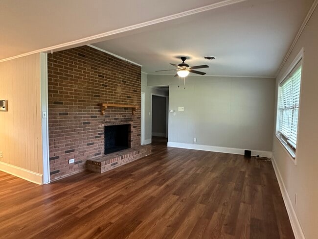 1600 Plumcrest Dr in Charlotte, NC - Building Photo - Building Photo