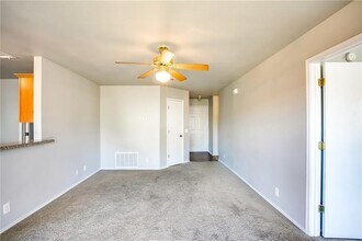 412 Ballentine Ct in Hutto, TX - Building Photo - Building Photo