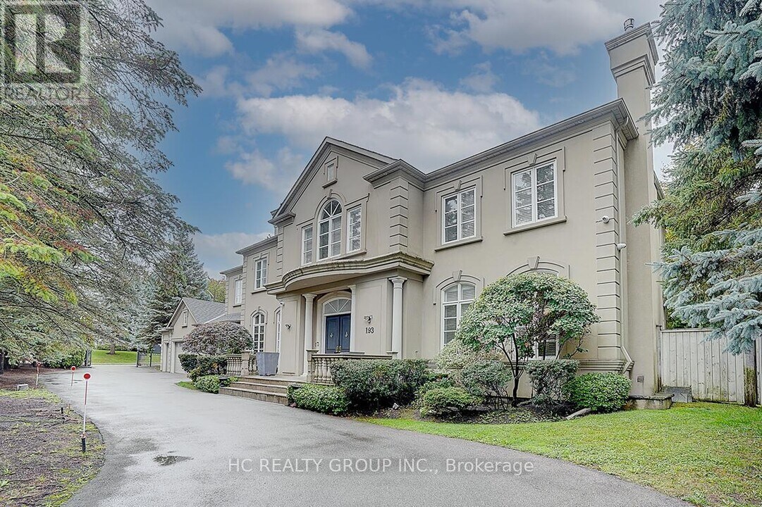 193 The Bridle Path in Toronto, ON - Building Photo