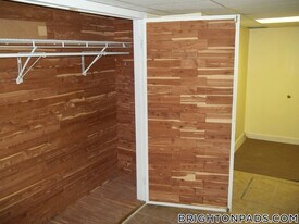 191 Kenrick St in Boston, MA - Building Photo