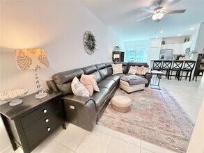 6199 Shiner St in Land O Lakes, FL - Building Photo - Building Photo
