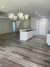 1642 Wrigley Dr in Odessa, TX - Building Photo - Building Photo