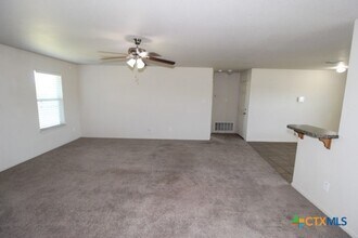 2813 Settlement Rd in Copperas Cove, TX - Foto de edificio - Building Photo