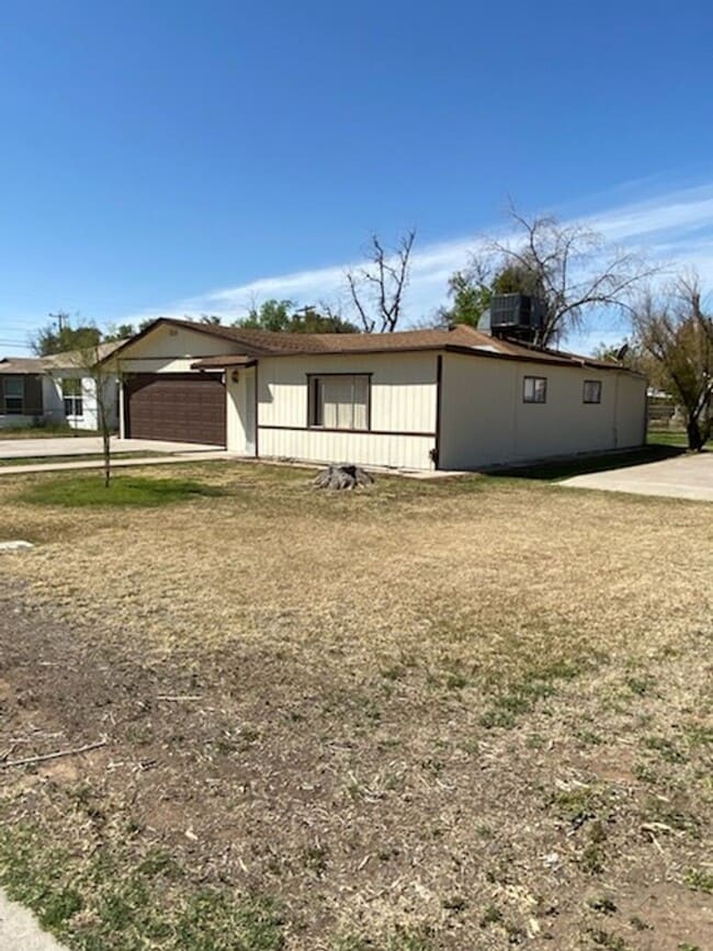 142 S Wilbur Ave in Gilbert, AZ - Building Photo - Building Photo