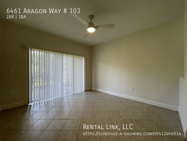 6461 Aragon Way in Ft. Myers, FL - Building Photo - Building Photo